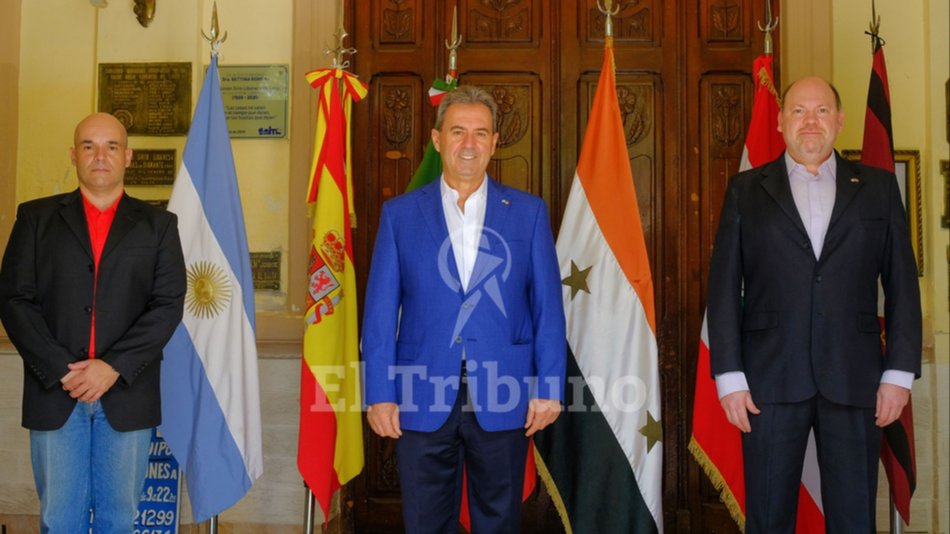 Colectividades unidas  por una misma sintonía