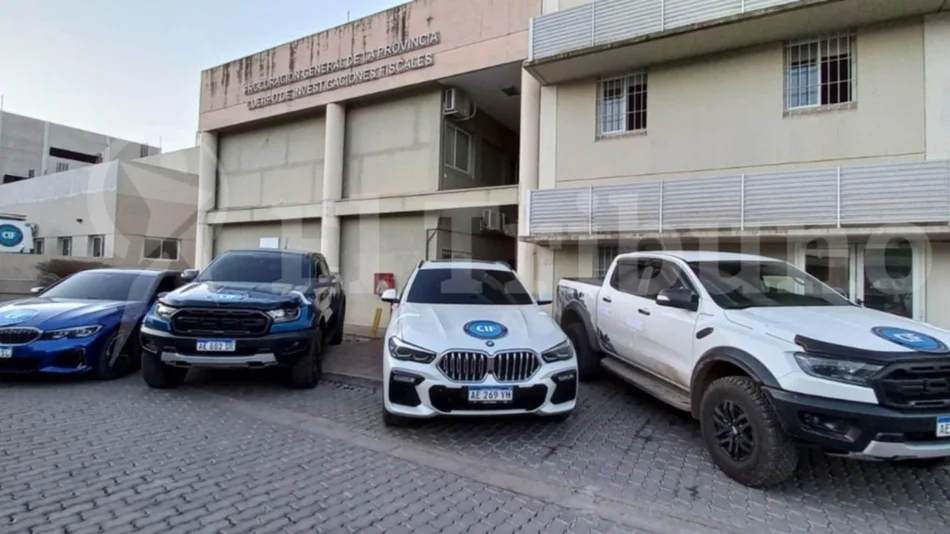 Lujos y excesos del intendente de Salvador Mazza: los autos de alta gama llegaron a Salta 