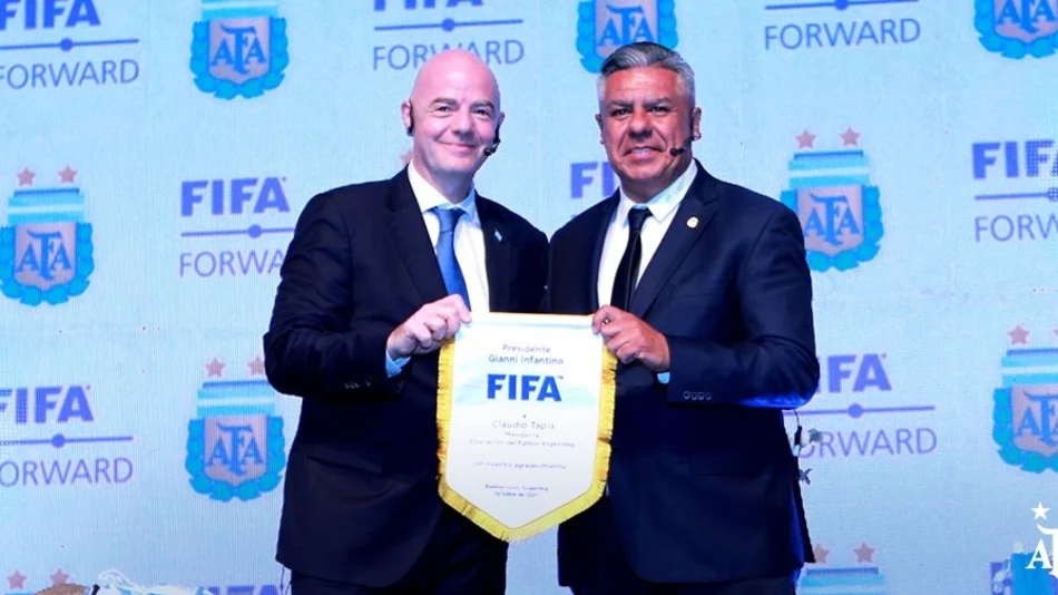 Infantino: “La idea de un Mundial cada dos años es para hablar y mejorar”