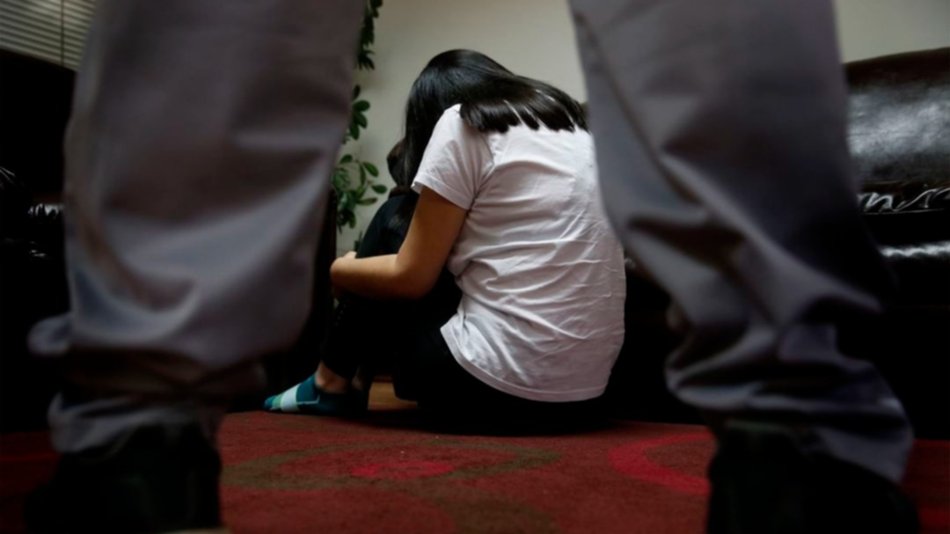 Detienen a una pareja acusada de explotar sexualmente a una joven con retraso madurativo
