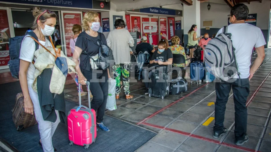 El aeropuerto de Salta volvió a estar operativo y se comienzan a normalizar los vuelos 