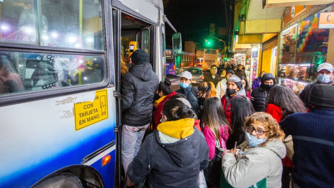 ATENCIÓN: desde la medianoche no habrá colectivos de corta y media distancia en toda Salta