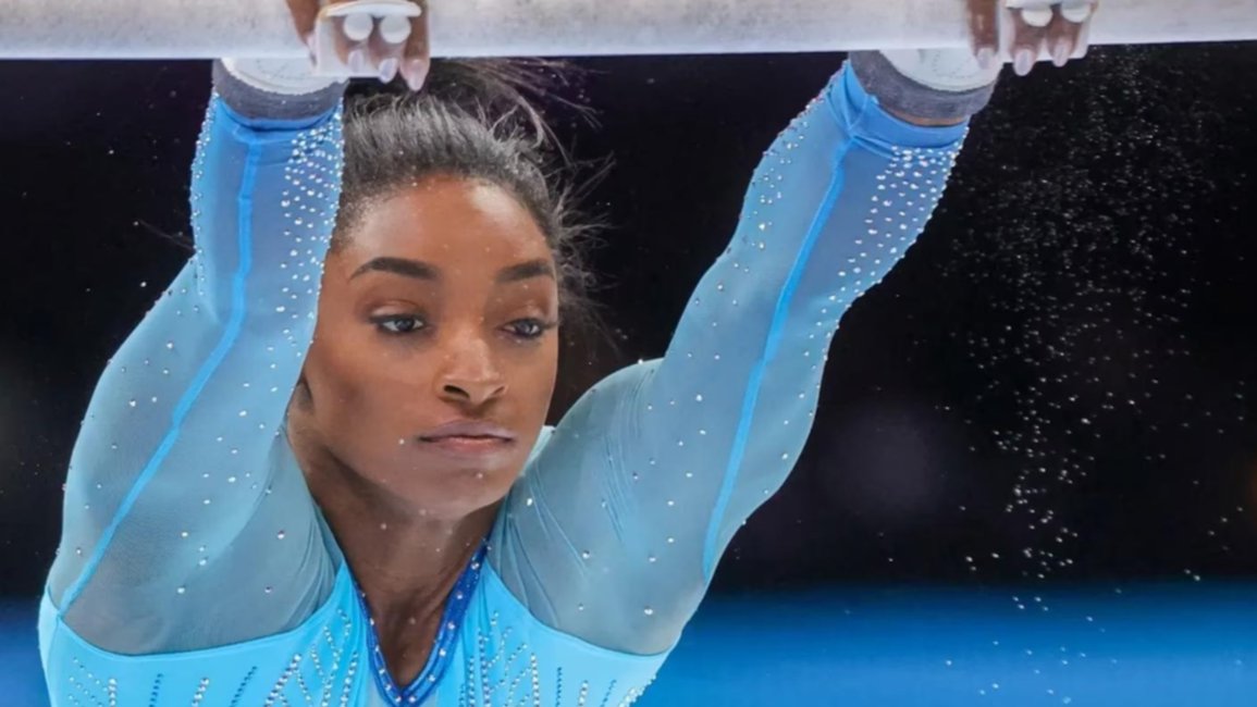 Simone Biles hizo historia en el Mundial de gimnasia a casi dos años de su colapso mental en Tokio
