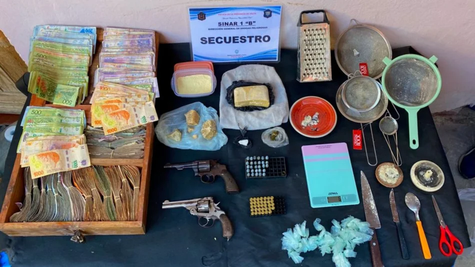  Allanamiento y detención de una mujer vinculada a la comercialización de drogas 