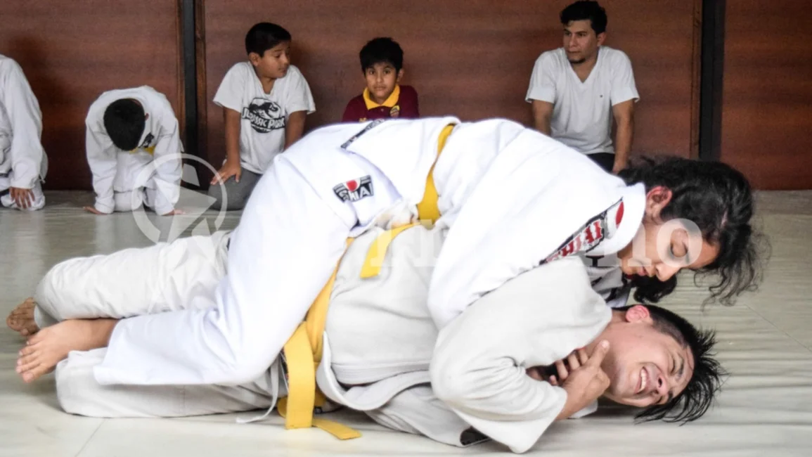 Cada vez más salteñas encuentran un refugio en las artes marciales y la defensa personal