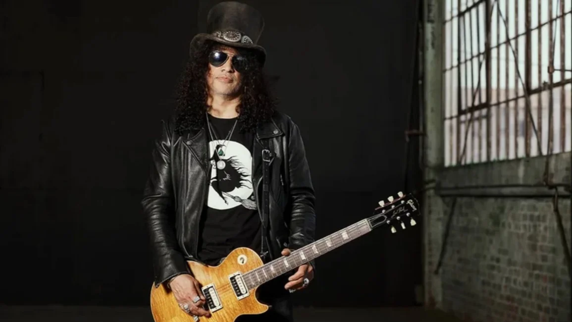 El legendario Slash anunció su regreso a la Argentina con su show en el Movistar Arena