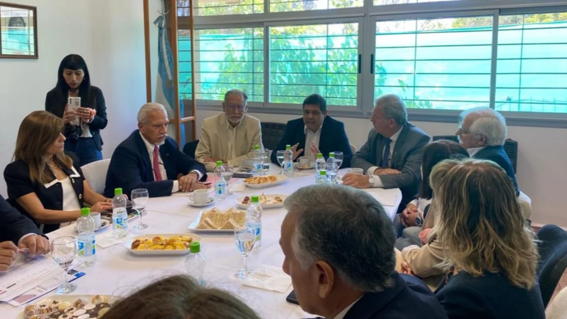 Legisladores nacionales por Salta ratificaron la defensa de la universidad pública, gratuita y de calidad