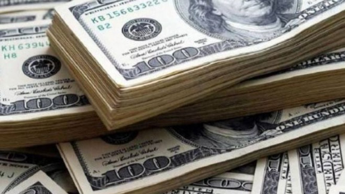 El dólar blue cae $40 por primera vez en 15 jornadas  y opera por debajo de los $1.000
