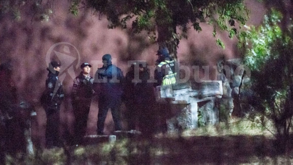 El hombre hallado en el dique Las Lomitas habría desaparecido el domingo 