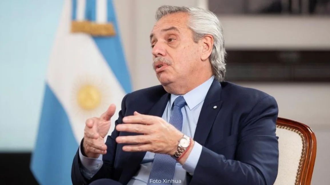 Alberto Fernández arribó a China para participar del III Foro de la Franja y la Ruta