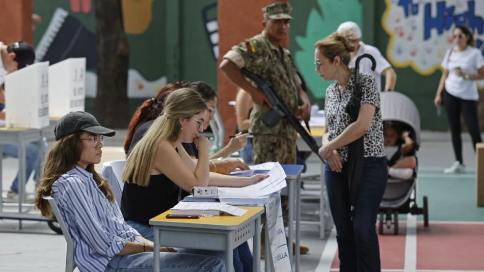 Ecuador a las urnas para completar el mandato de Lasso