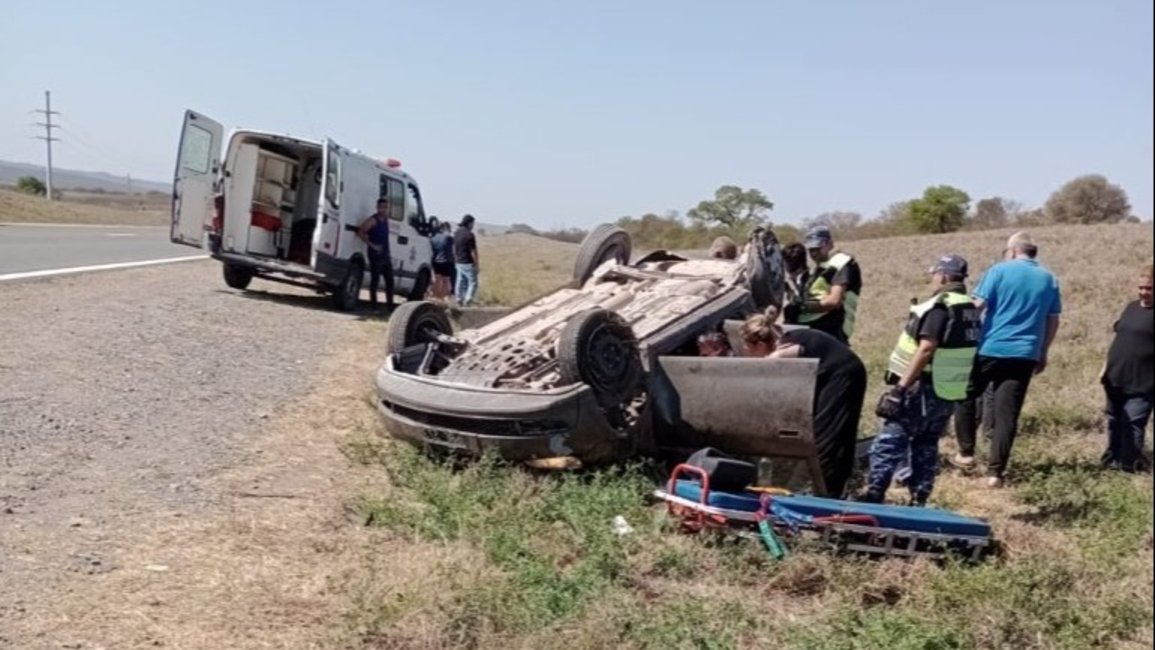 Rosario de la Frontera: un hombre murió tras el vuelco de un vehículo sobre la ruta 9