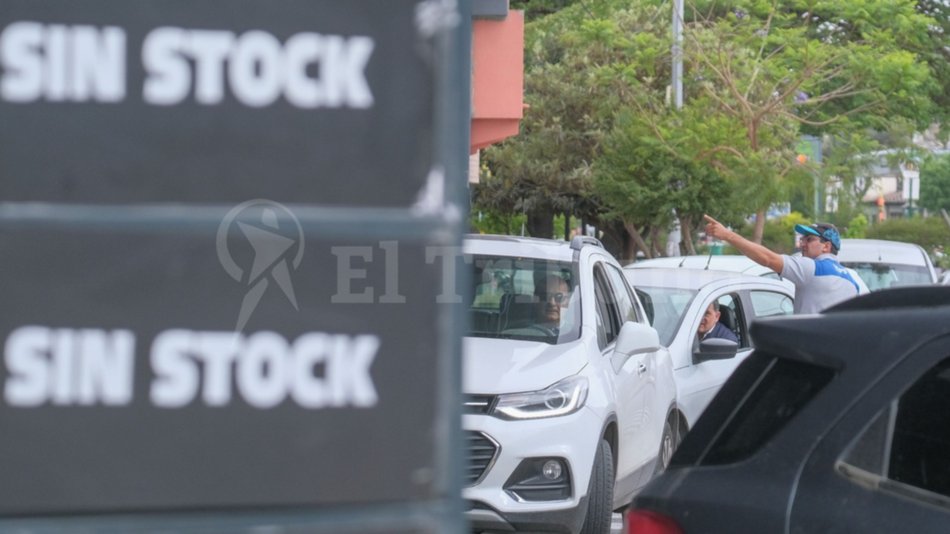 Escenario preocupante: piden medidas urgentes y se agrava la falta de combustible 