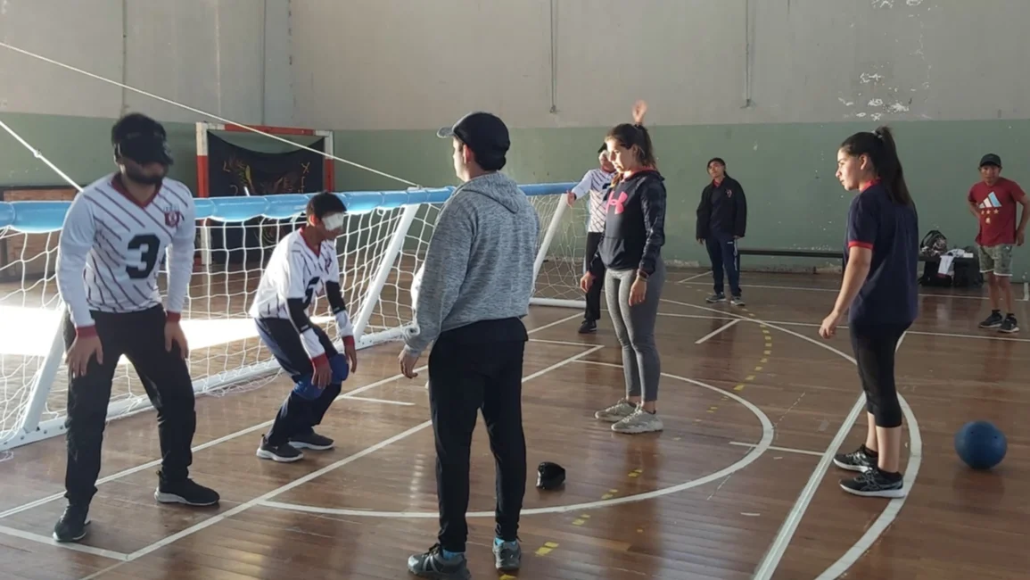Goalball, un deporte que crece y se consolida en Salta