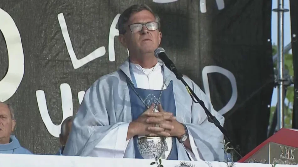 La Iglesia dura contra el gobierno: "Hay mediocres que frente al 52,9% de pobreza se pusieron a buscar culpables"
