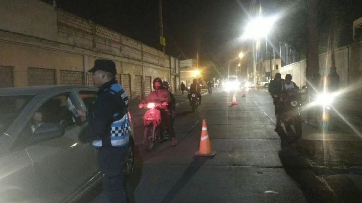 En los operativos de fin de semana, Seguridad Vial detectó a más de 300 conductores alcoholizados