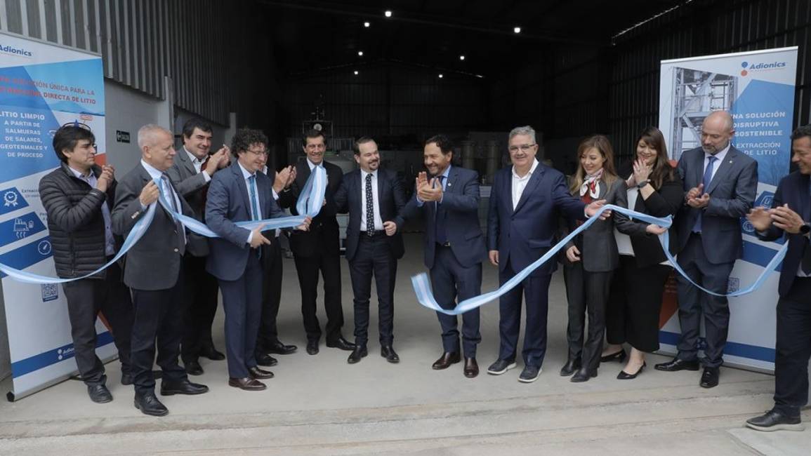 Gustavo Sáenz:  “La instalación de esta importante empresa consolida el desarrollo industrial que buscamos para Salta”