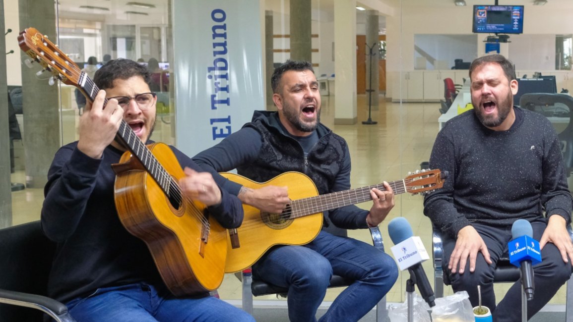 Noche de "Cacharpaya" en el folclore
