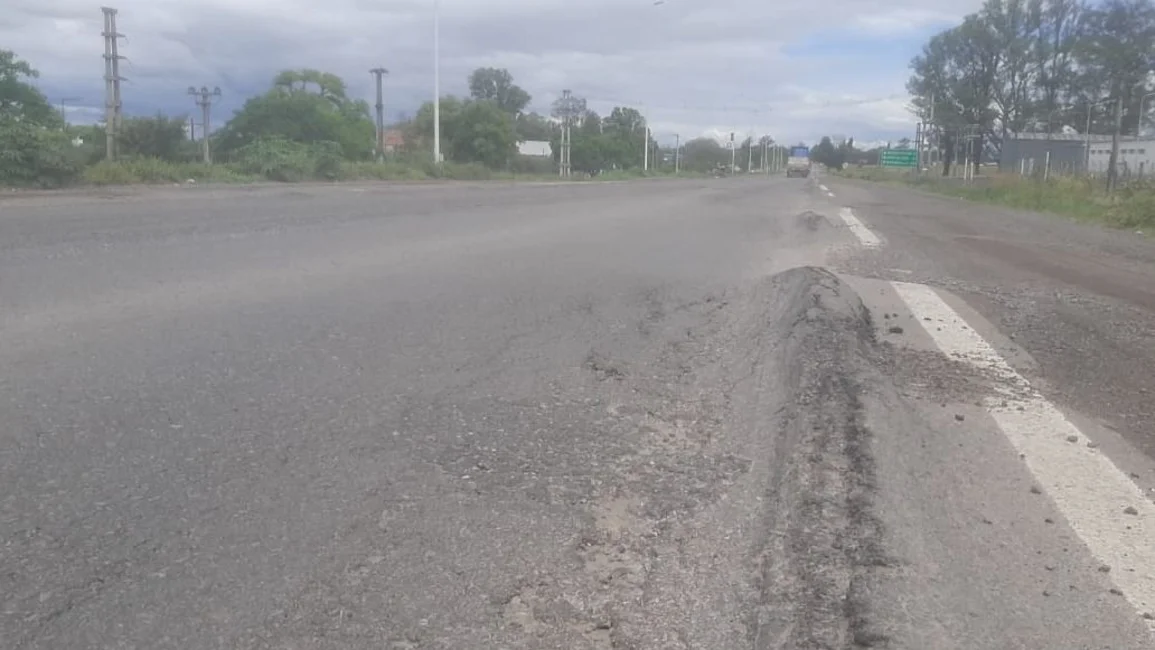 Privatizan la empresa de peaje Corredores Viales que tiene en pésimo estado la ruta 34 en la zona de Metán