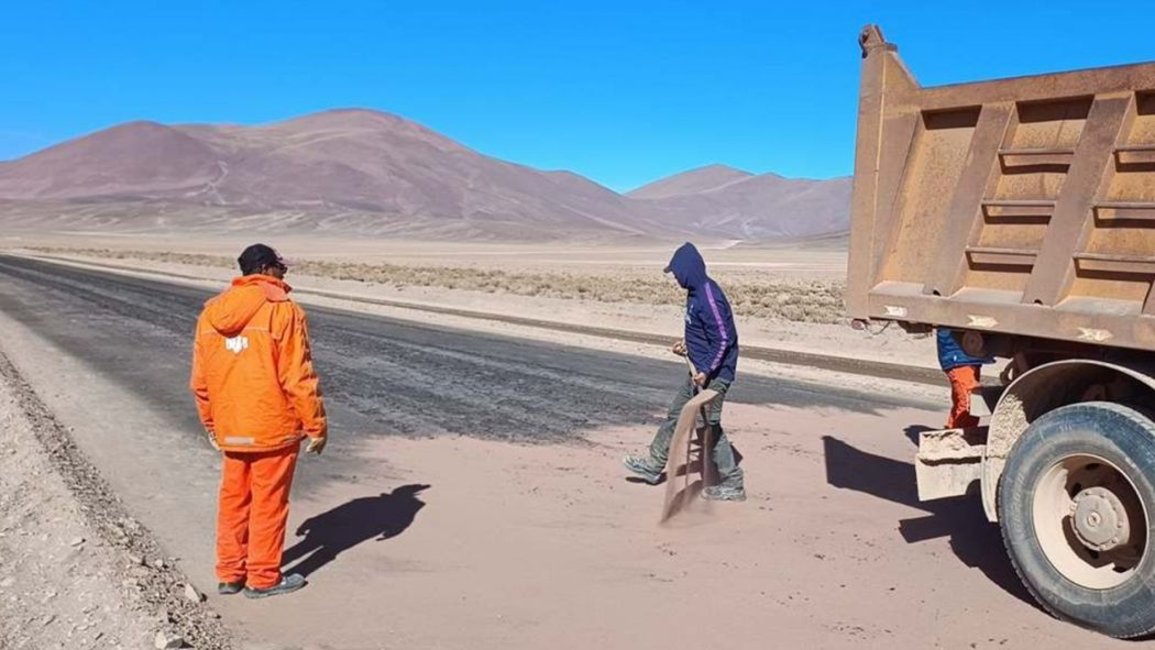 Pavimentan 40 kilómetros de la ruta provincial 27