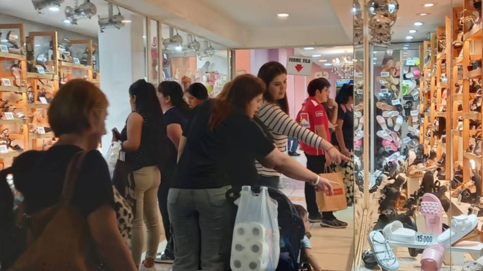 VIDEOS: opciones de regalos y precios para el Día de la Madre