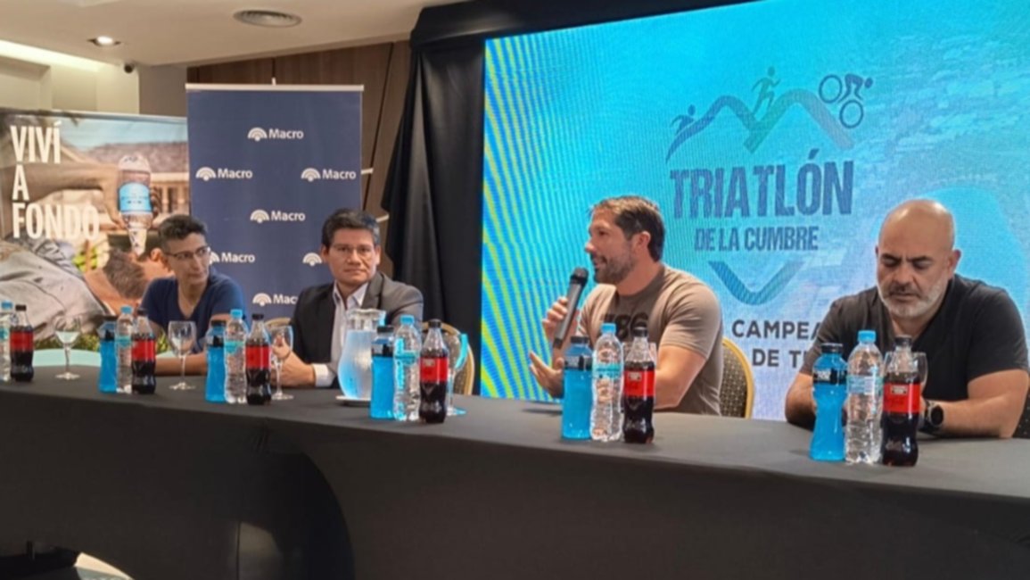 Se lanzó el primer triatlón de la cumbre
