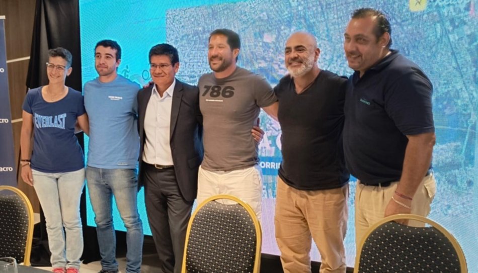 Se lanzó el primer triatlón de la cumbre