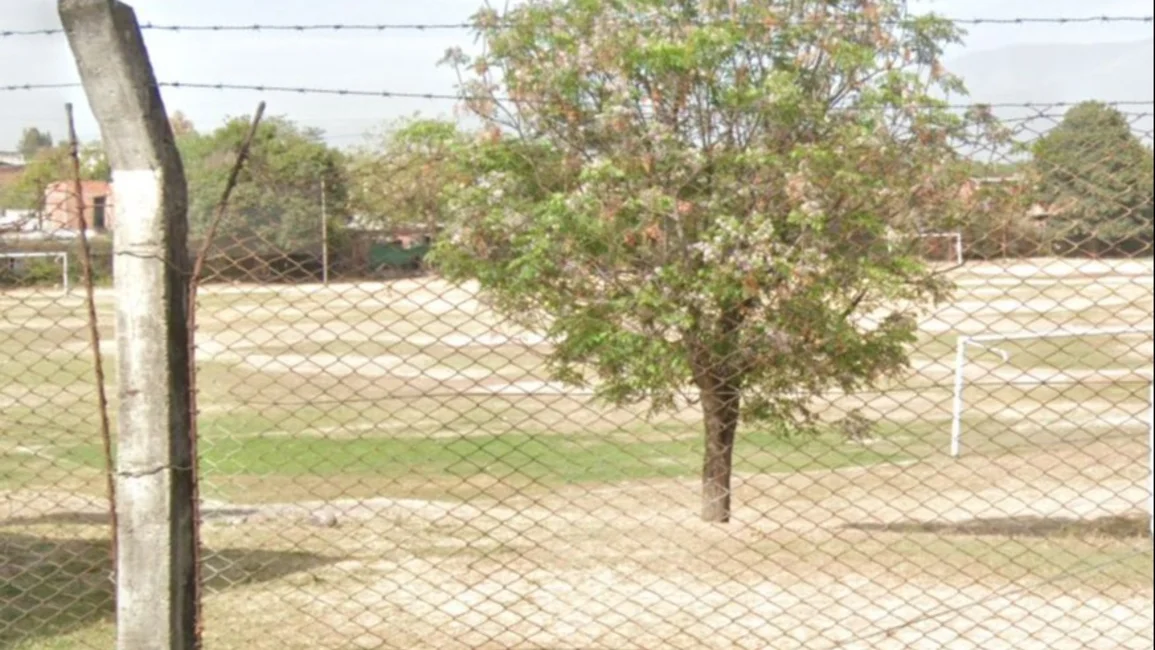 Balearon a un hombre en la cabeza durante un partido de fútbol en villa Esperanza