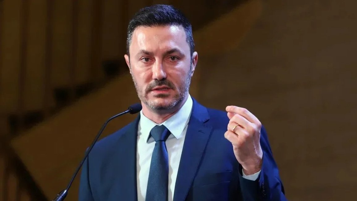 Luis Petri, tras el error en la denominación de las Islas Malvinas: "Queremos echar al malnacido"