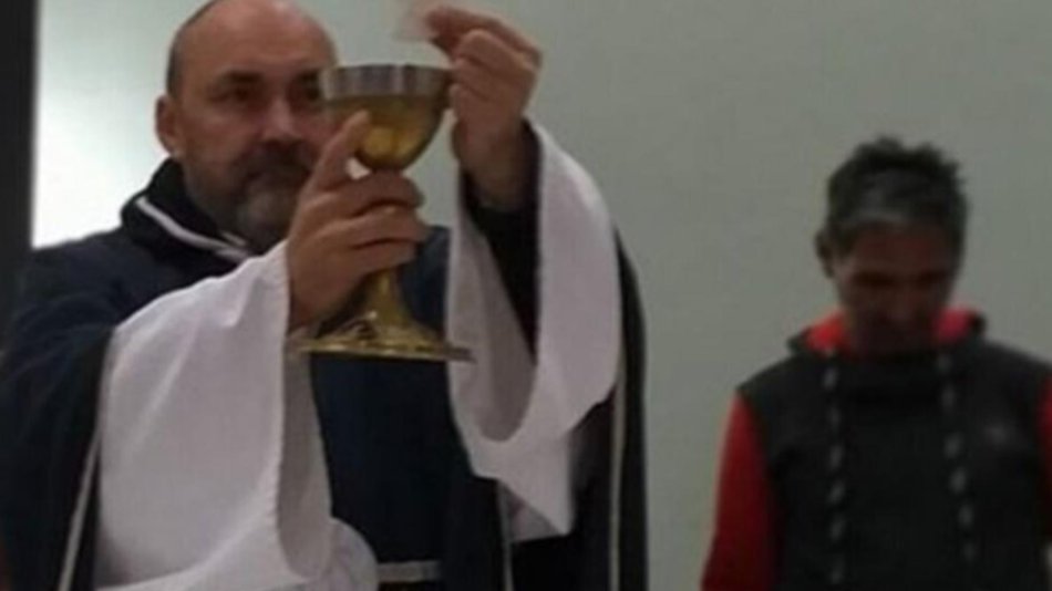 El obispo de Orán pidió "perdón" tras la condena del sacerdote Fernando Páez por abuso sexual
