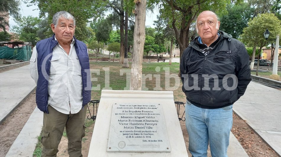 VIDEO. A 10 años de la tragedia de Guachipas: con profundo dolor padres de los brigadistas que murieron calcinados regresaron al lugar