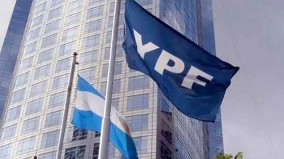 YPF anuncia la venta de su participación en MetroGAS para enfocarse en el petróleo