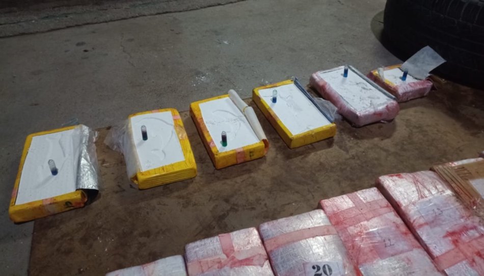 Gendarmería desarticuló una organización criminal: cuatro personas detenidas y 31 kilos de cocaína secuestrados