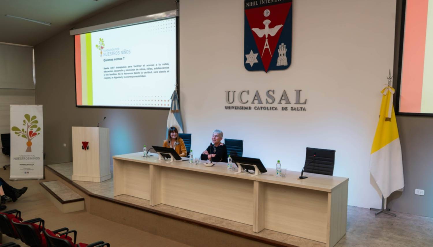 Gabriela Arias Uriburu en UCASAL: un llamado a proteger la infancia y la adolescencia