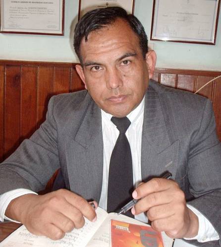 Un excomisario es intensamente buscado en Salta: su familia radicó la denuncia y pide colaboración 