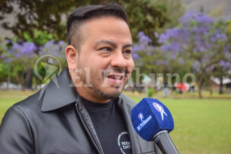 VIDEO. Equilibrio humano y tecnología: las claves de Fredi Vivas en su charla sobre IA