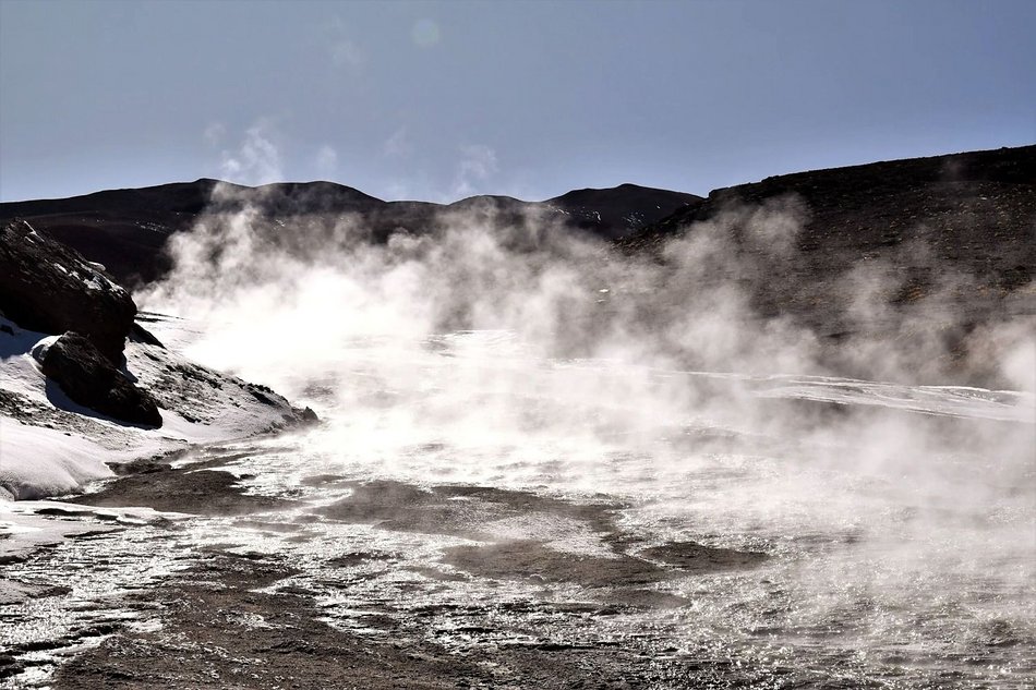 Más de 200 sismos en dos meses en los Valles Calchaquíes: investigan qué sucede alrededor del volcán Galán &nbsp;