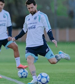 Messi tuvo su último entrenamiento con la Selección argentina en Ezeiza