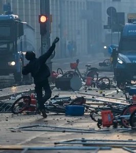 Segundo día de violentas protestas en Italia: manifestantes provocaron disturbios y saqueos en Milán