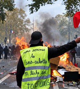 El Gobierno de Francia decretó toques de queda parciales tras la ola de disturbios
