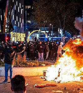 Unos 200 detenidos en Bélgica en protestas contra recortes educativos y la ultraderecha