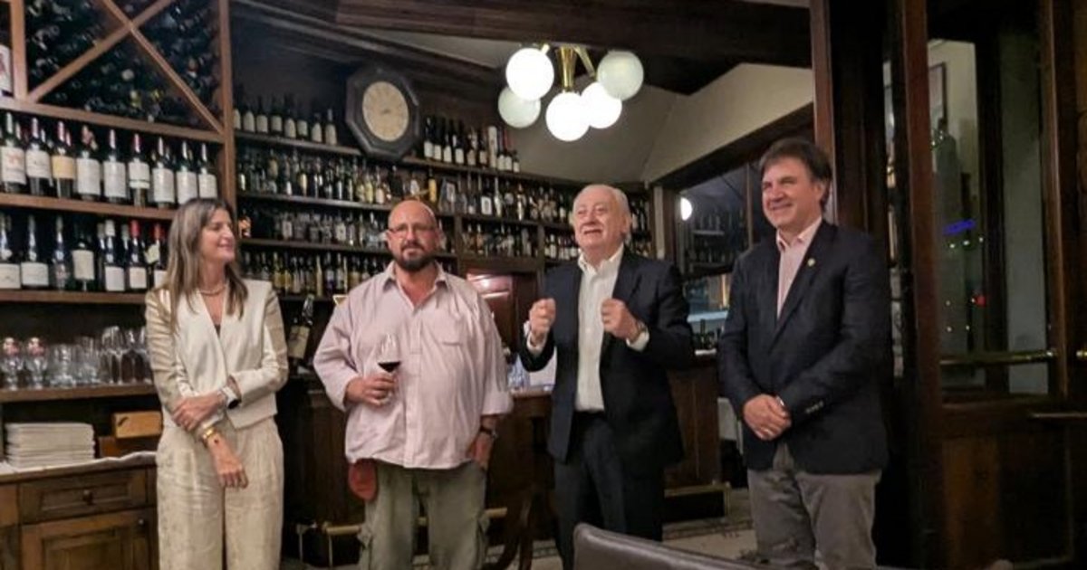 El Torrontés de Altura se sirvió en la mesa de Oviedo: cocina regional y una selección de vinos de cuatro destacadas bodegas