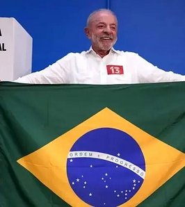 Lula votó y apuntó contra Bolsonaro: “Es una persona sin calificación moral, educado para mentir”