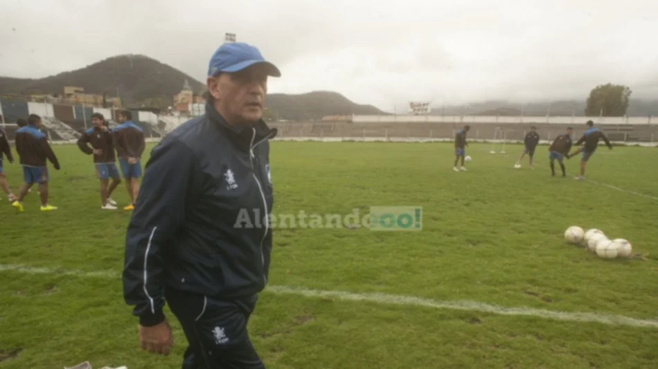 Juventud Antoniana: el desafío que le faltaba a un DT con éxitos y vaivenes