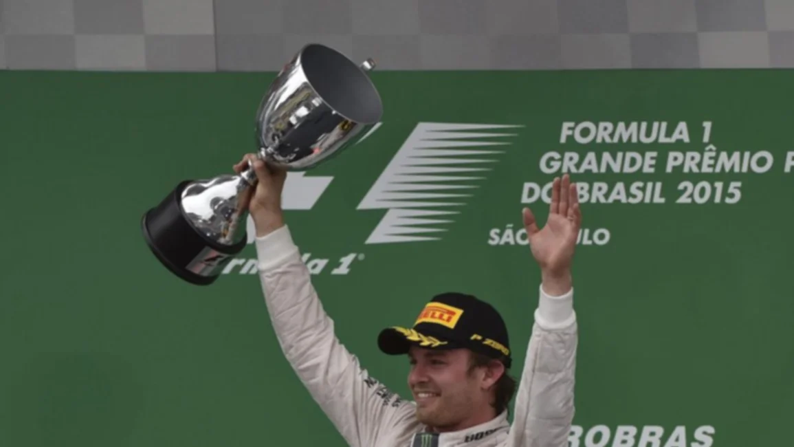 Rosberg ganó el GP de Brasil y aseguró el subcampeonato de la F1