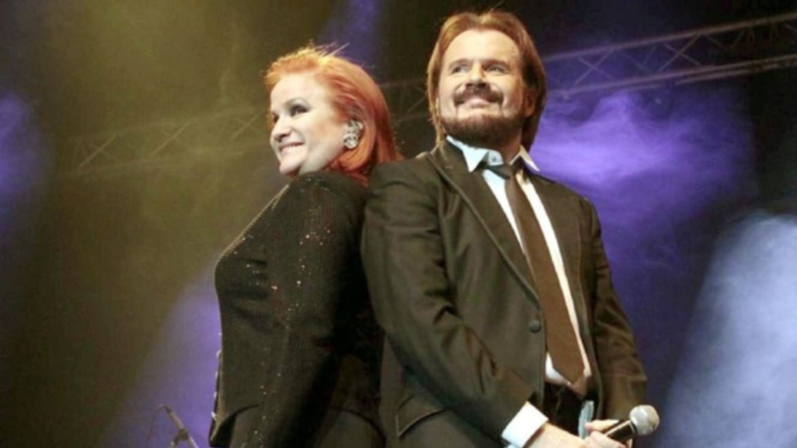 Los rosarinos ovacionaron a Pimpinela