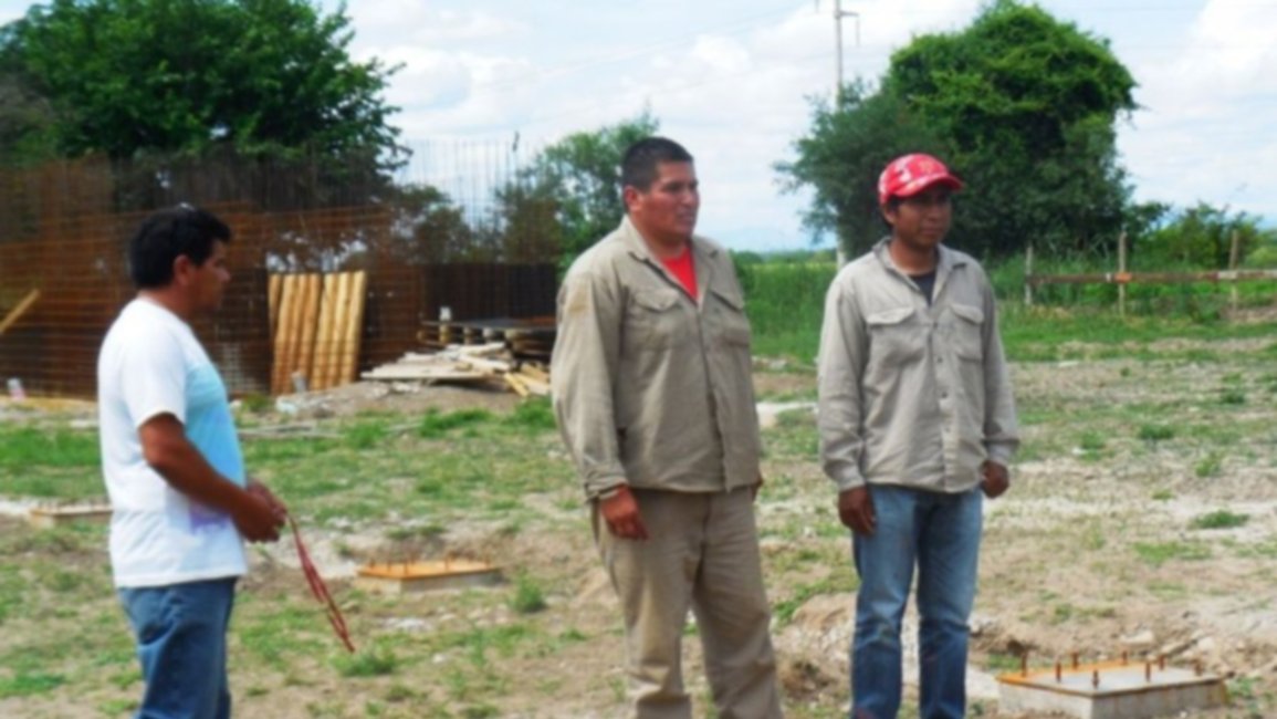 Huelga de trabajadores en una obra de Aguas del Norte
