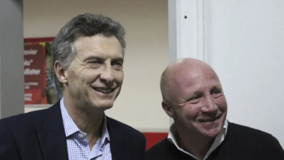 Mac Allister, de lateral por izquierda a Secretario de Deportes