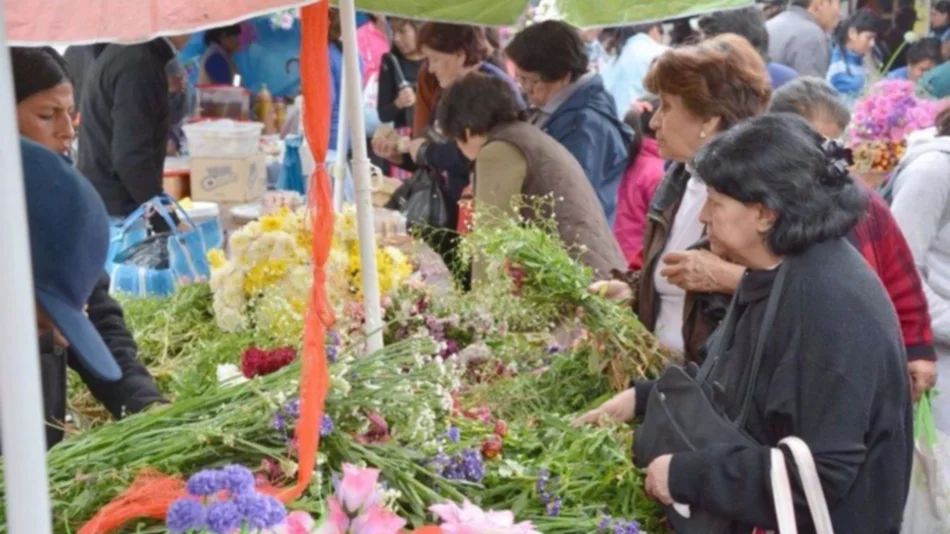 Se esfuma el rito de las ofrendas del Día de las Almas 