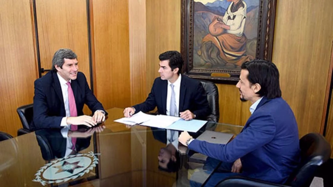 Urtubey comenzó el período de transición con los nuevos ministros